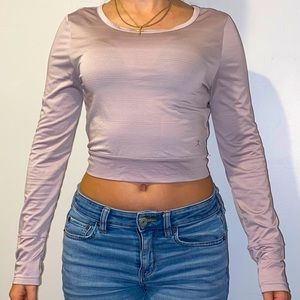 Danskin lilac Women’s ‘Long Sleeve Crop Top with back Cutout’ size S